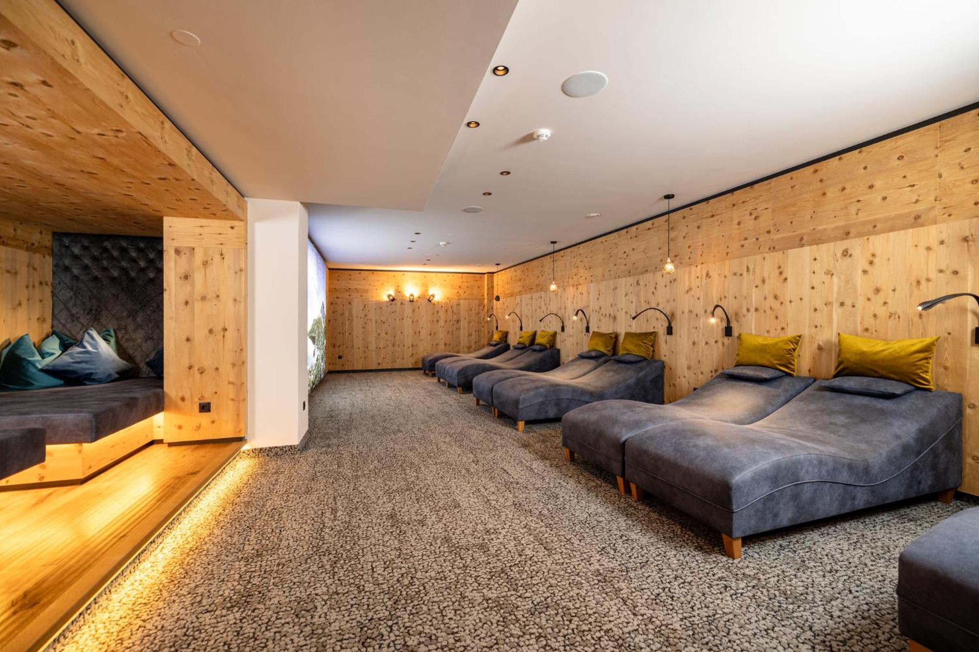 Thermal-Badhotel Kirchler Tux Bagian luar foto