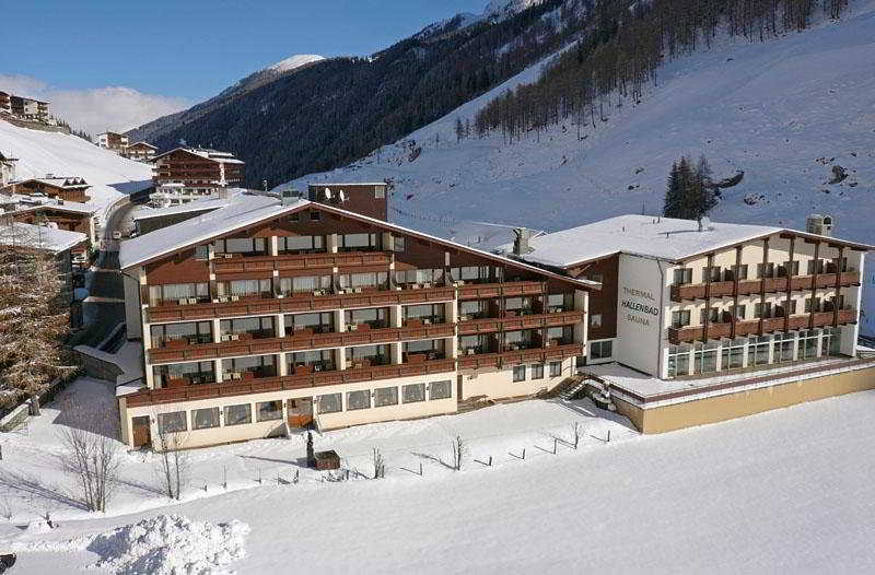 Thermal-Badhotel Kirchler Tux Bagian luar foto
